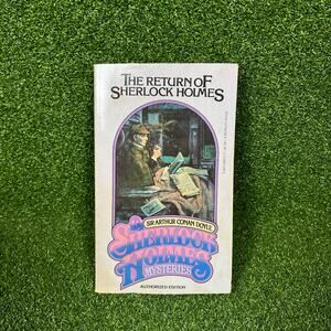 Vintage 1976 Paperback The Return of Sherlock Holmes by Sir Arthur Conan Doyle